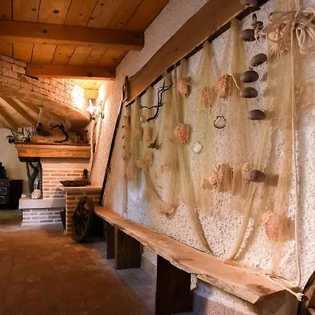 بيت للعطل Authentisches Steinhaus Im Grunen